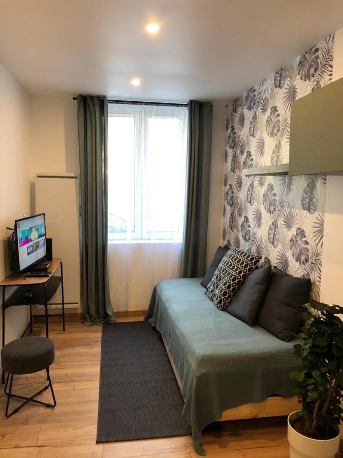 Ferienwohnung L'Atelier Des Federes Amiens Exterior foto